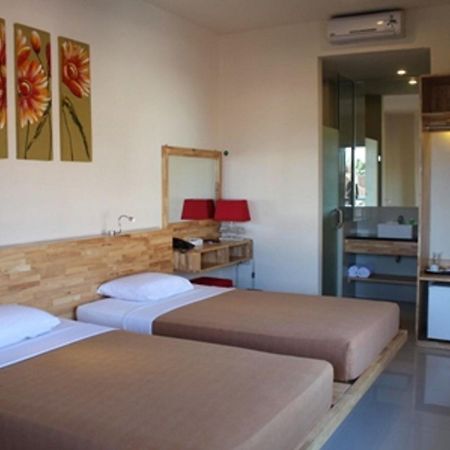 Hotel Karthi Kuta Kuta Lombok Kültér fotó