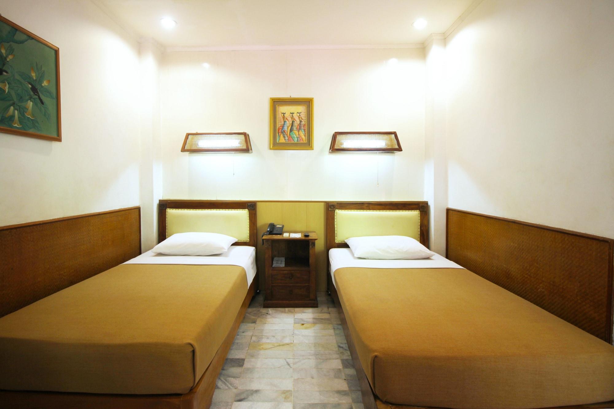 Hotel Karthi Kuta Kuta Lombok Kültér fotó