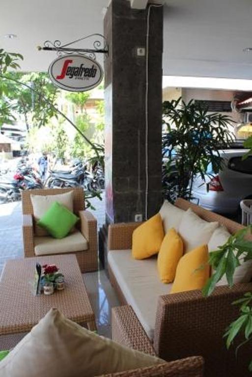 Hotel Karthi Kuta Kuta Lombok Kültér fotó