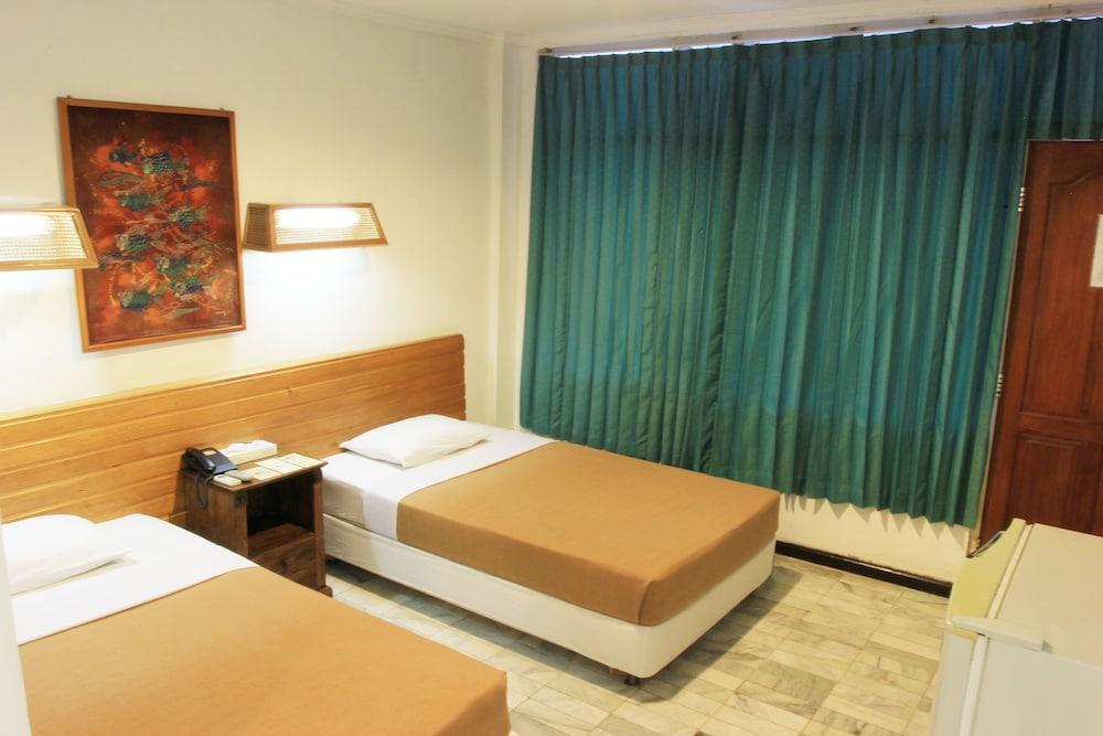 Hotel Karthi Kuta Kuta Lombok Kültér fotó