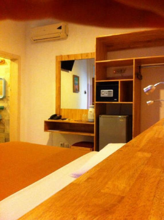 Hotel Karthi Kuta Kuta Lombok Szoba fotó