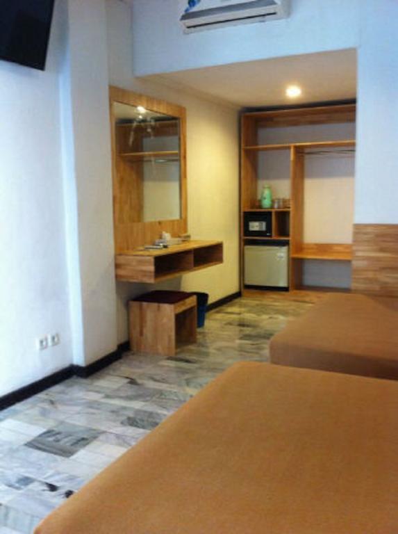Hotel Karthi Kuta Kuta Lombok Szoba fotó