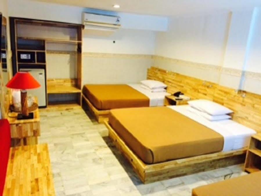 Hotel Karthi Kuta Kuta Lombok Kültér fotó
