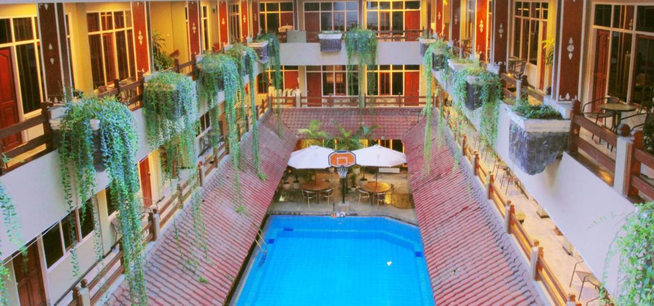Hotel Karthi Kuta Kuta Lombok Kültér fotó